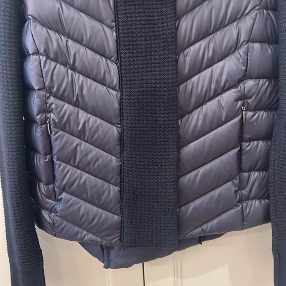 Athleta Responsible Down Navy Blue Jacket—BEAUTIFUL!! Never Worn—New WO Tags—S - Picture 3 of 9
